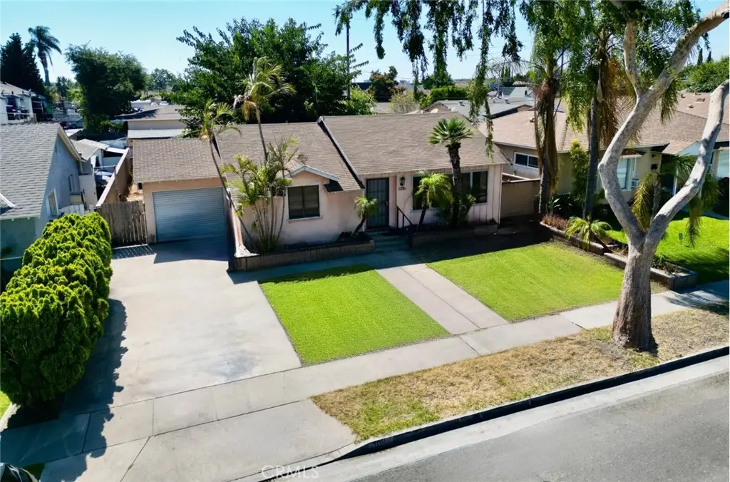 109 S Vermont Avenue, Fullerton, CA 92833 - Image #1