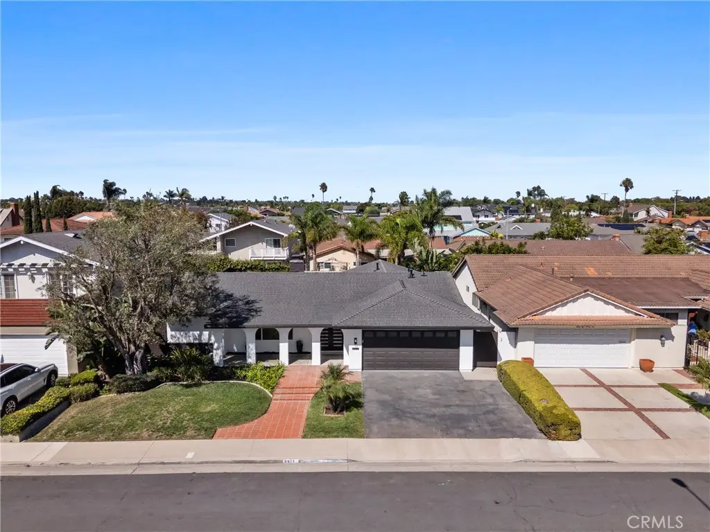 8401 Atlanta Avenue, Huntington Beach, CA 92646 - Image #1