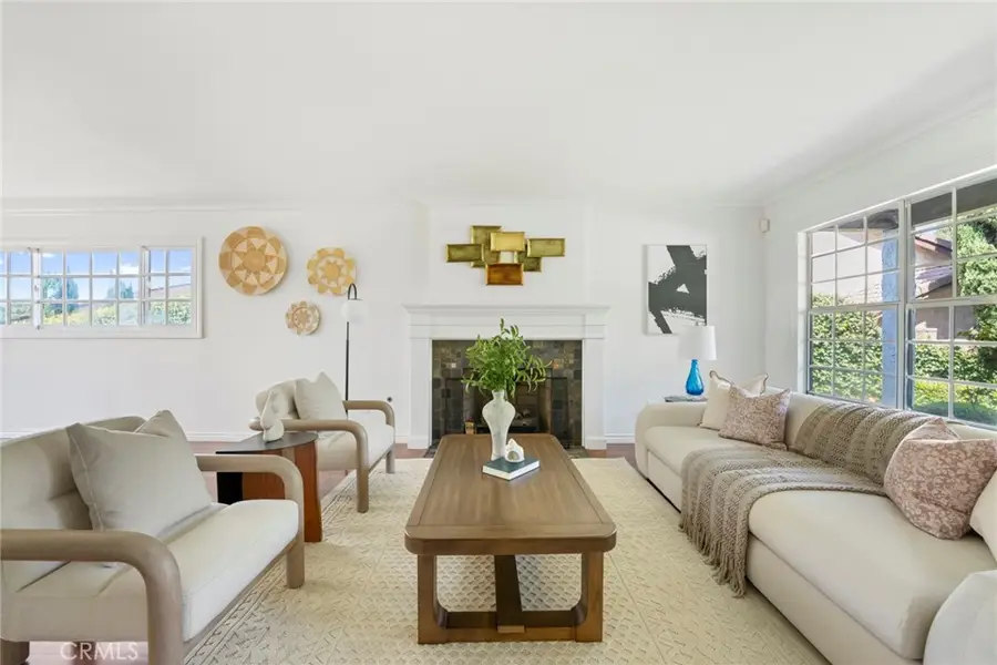 2500 Canyon View Lane, Pasadena, CA 91107 - Image #2