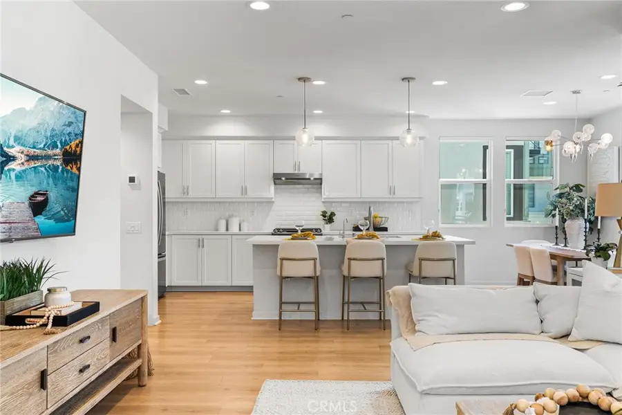 110 Fable, Irvine, CA 92618 - Image #2