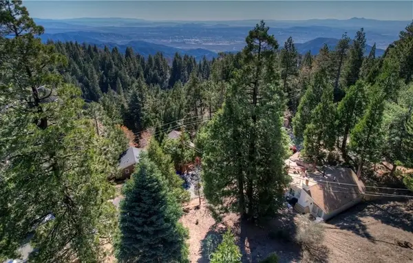 2402 Spring Oak Drive, Running Springs, CA 92382