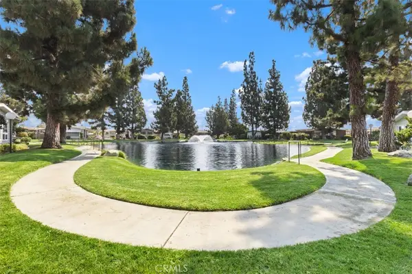 14000 Lake View Dr, La Mirada, CA 90638