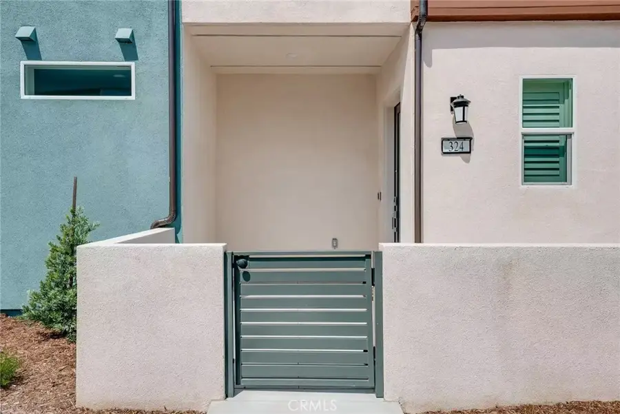324 Merit, Irvine, CA 92618 - Image #2
