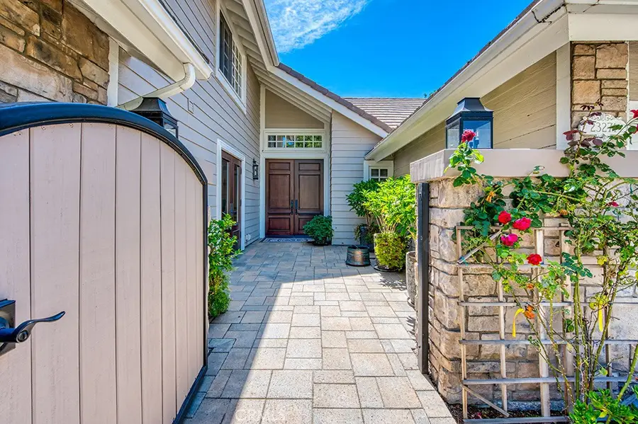 23271 Via Dorado, Coto De Caza, CA 92679 - Image #3