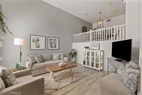 19271 Surfwave Drive, Huntington Beach, CA 92648