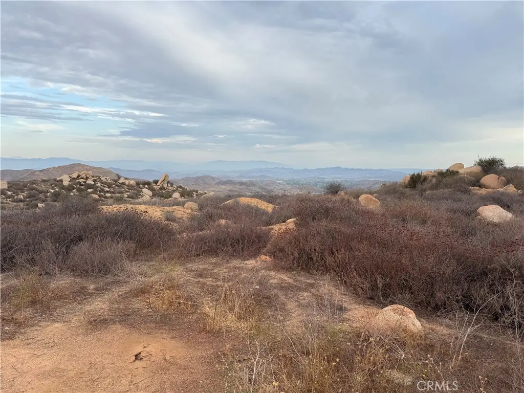 1 La Barranca Rd, Perris, CA 92570 - Image #1