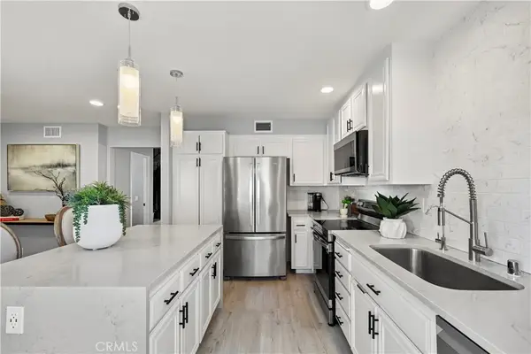 3 Summer Breeze, Irvine, CA 92603