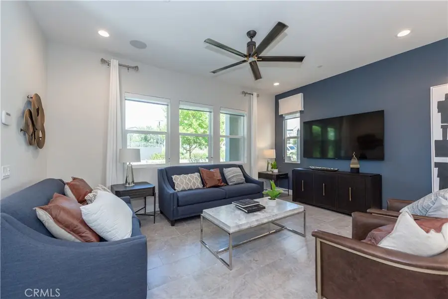 255 Sawbuck, Irvine, CA 92618 - Image #3