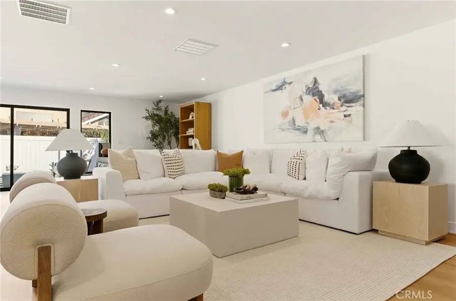 3424 Summerset Circle, Costa Mesa, CA 92626 - Image #3