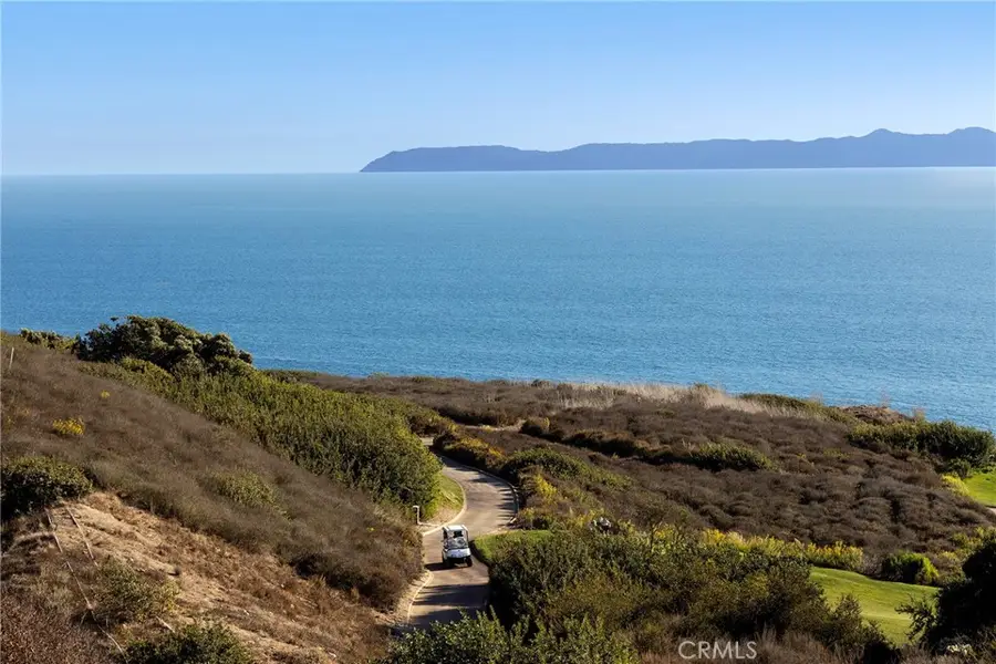 3200 La Rotonda Drive #316, Rancho Palos Verdes, CA 90275 - Image #3