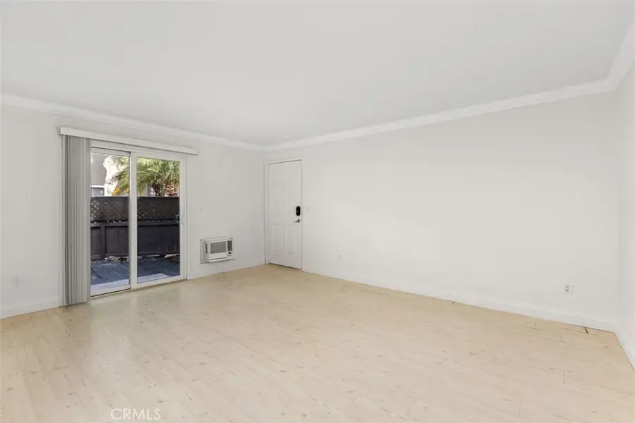 6750 Beadnell Way #3, San Diego, CA 92117 - #2