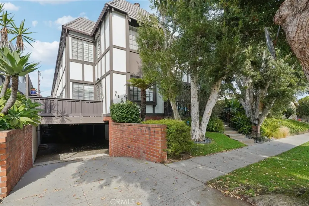 713 9th Street #3, Santa Monica, CA 90402 - Image #1
