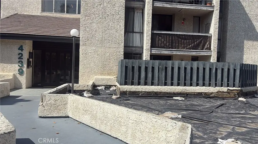 4239 Via Arbolada #101, Los Angeles, CA 90042 - Image #2