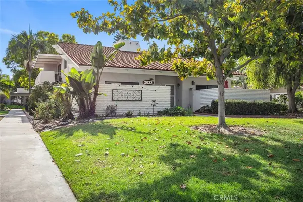 2022 Via Mariposa East #C, Laguna Woods, CA 92637