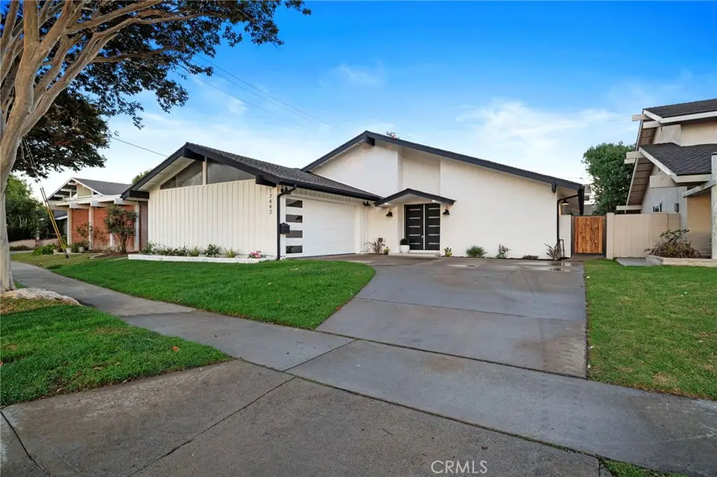 17442 Coronado Lane, Huntington Beach, CA 92647 - Image #1