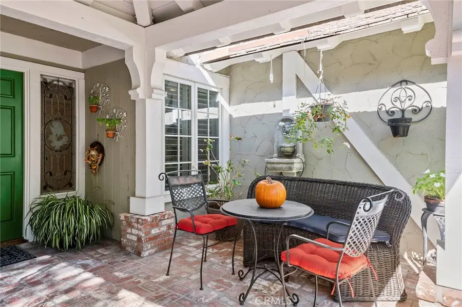 24945 Valley Rim Terrace, Lake Forest, CA 92630 - Image #3