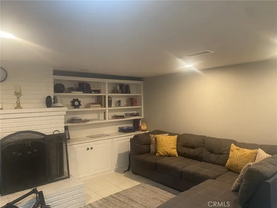 918 N Cleveland Street, Orange, CA 92867 - #3