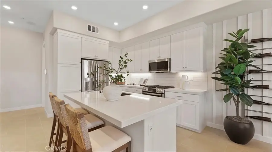 1295 Snowberry Place, Montebello, CA 90640 - #2