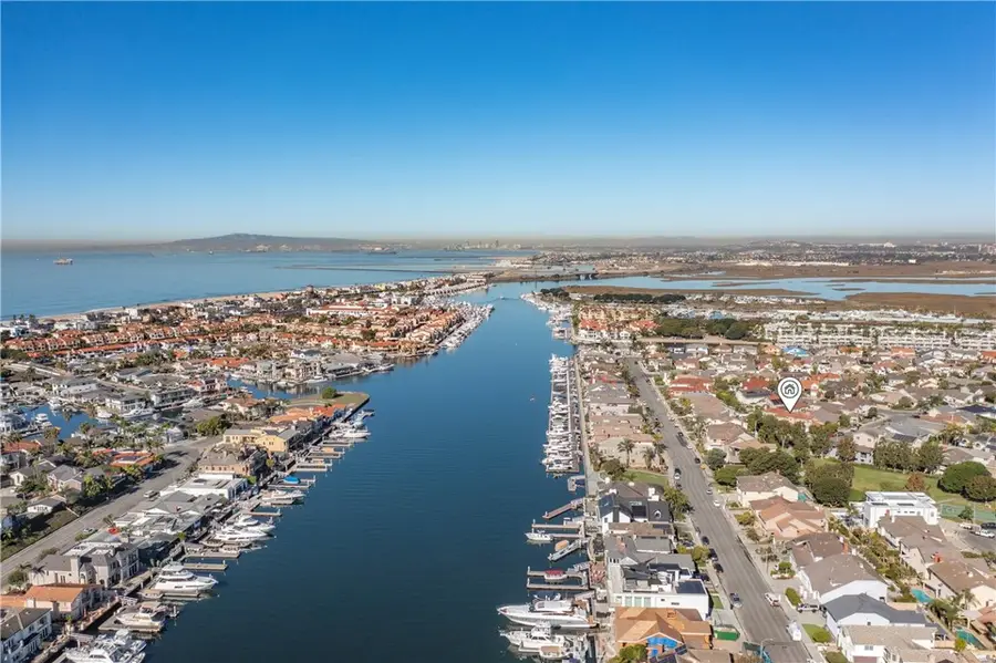 16351 Spartan Circle, Huntington Beach, CA 92649 - Image #3