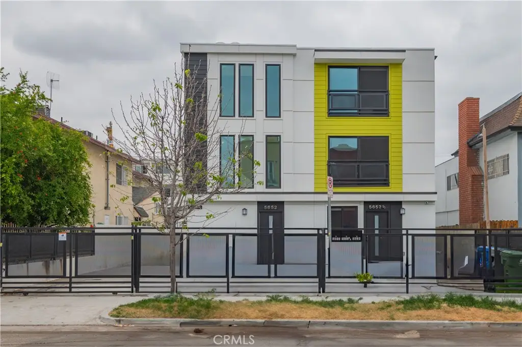 5652 La Mirada Avenue, Los Angeles, CA 90038 - Image #1
