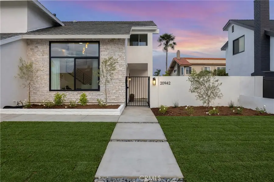 20942 Queens Park, Huntington Beach, CA 92646 - Image #3