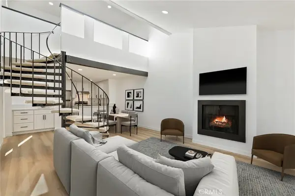 2900 Madison #B12, Fullerton, CA 92831