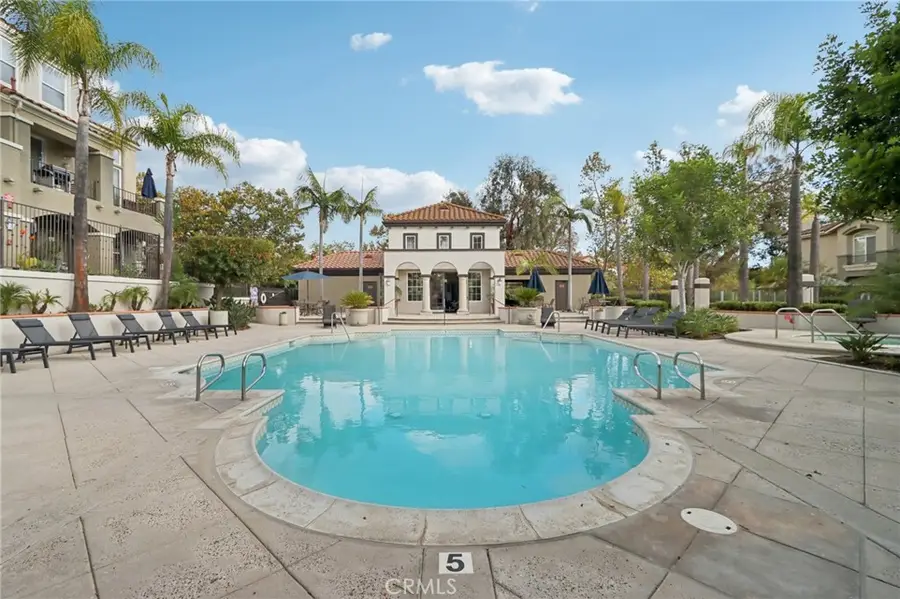 33 Via Pamplona, Rancho Santa Margarita, CA 92688 - Image #3