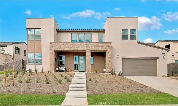 15800 Conservatory Drive, Fontana, CA 92336