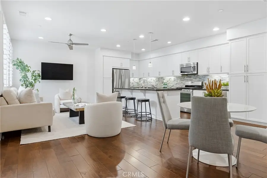 33 Hoya Street, Rancho Mission Viejo, CA 92694 - Image #2