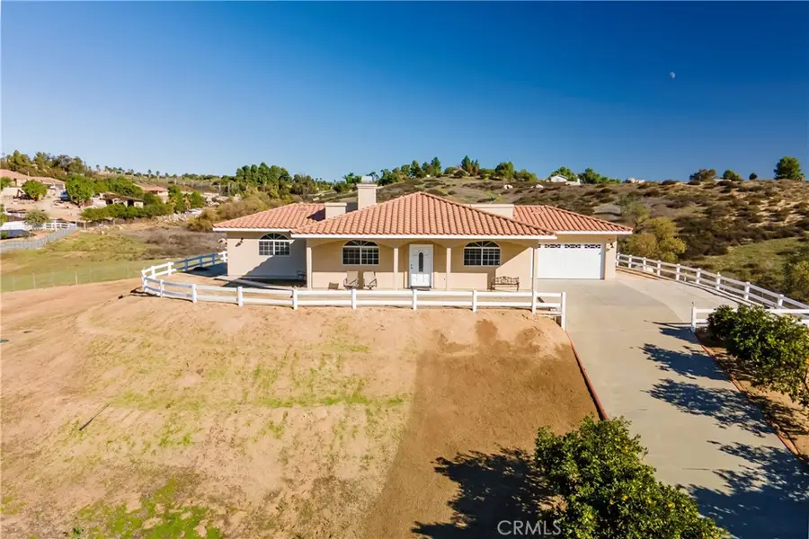 38940 Mesa Road, Temecula, CA 92592 - Image #2