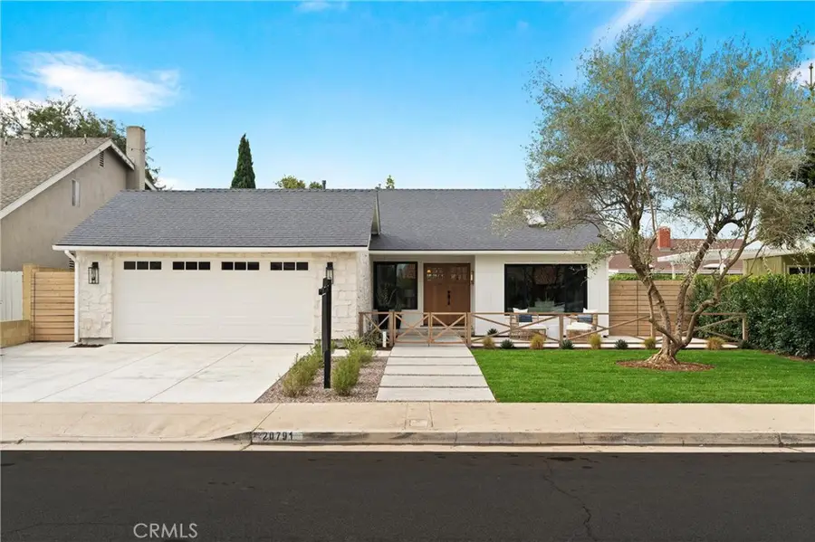 20791 Hunter Lane, Huntington Beach, CA 92646 - Image #2