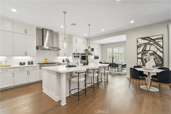 370 Sawbuck, Irvine, CA 92618