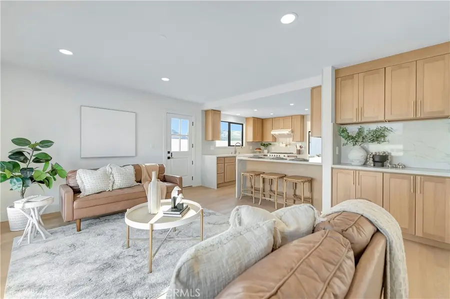 21211 Binghampton Circle, Huntington Beach, CA 92646 - Image #2