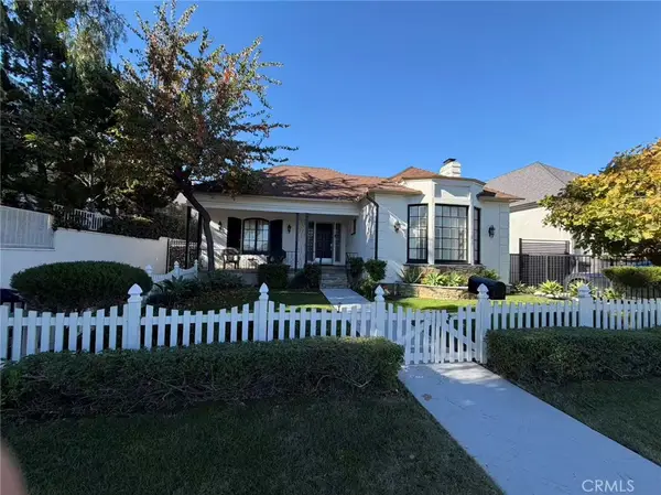 113 N Doheny, Beverly Hills, CA 90211
