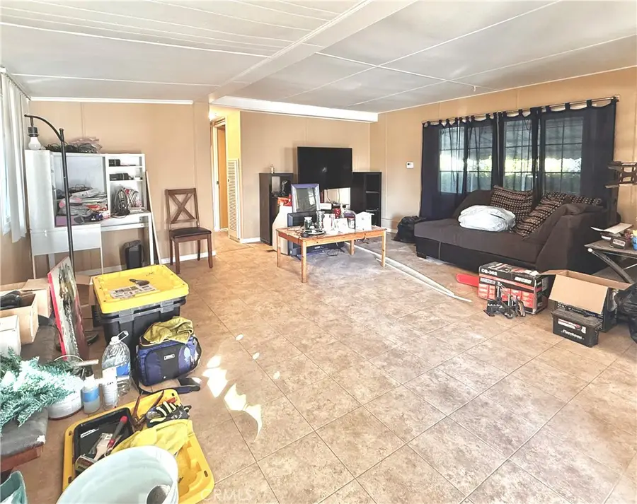 160 S Eucalyptus #60, Rialto, CA 92376 - Image #3