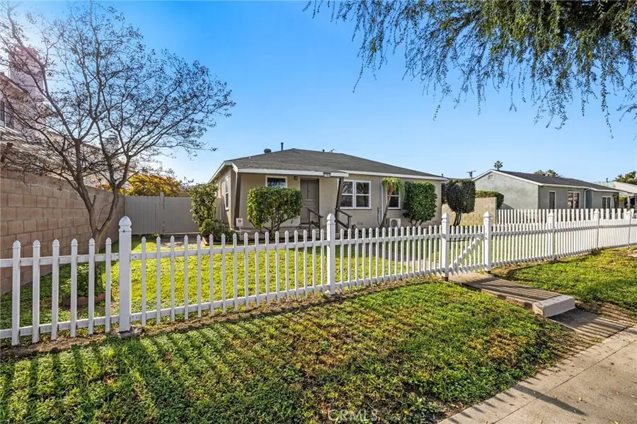 2100 W Valencia Drive, Fullerton, CA 92833 - Image #2