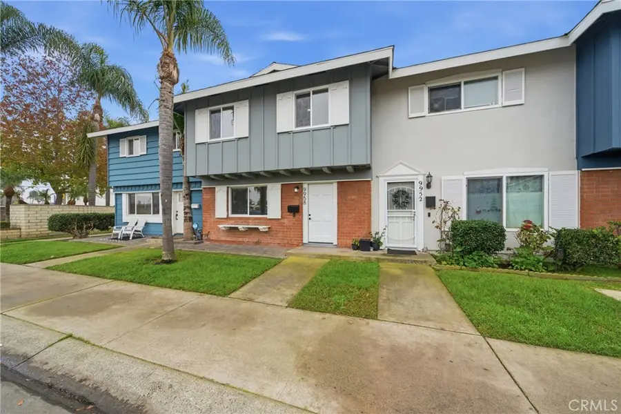 9958 Continental Drive, Huntington Beach, CA 92646 - Image #2