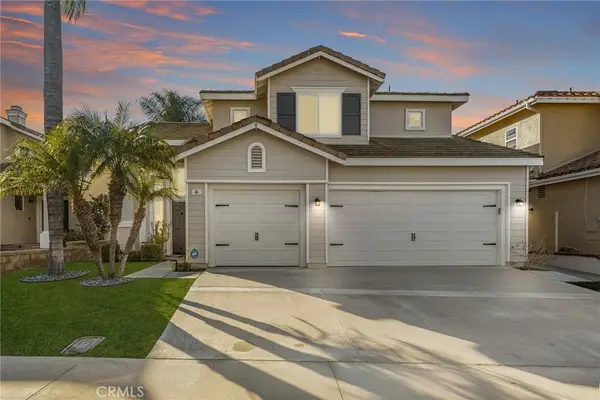 4 Marseille Way, Lake Forest, CA 92610