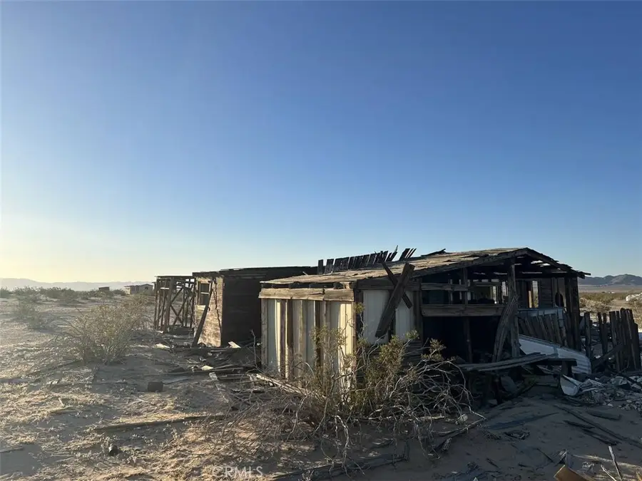 5900 Lanes Lane, Twentynine Palms Yucca Valley, CA 92277 - #3