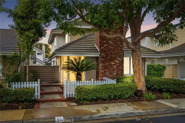 32 Spinnaker, Irvine, CA 92614