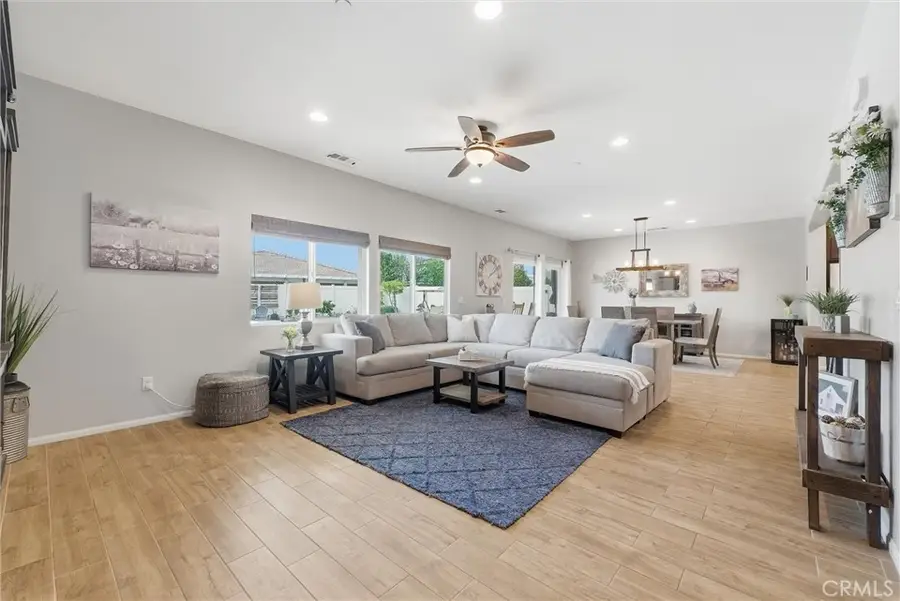 34833 Carina Place, Murrieta, CA 92563 - Image #3