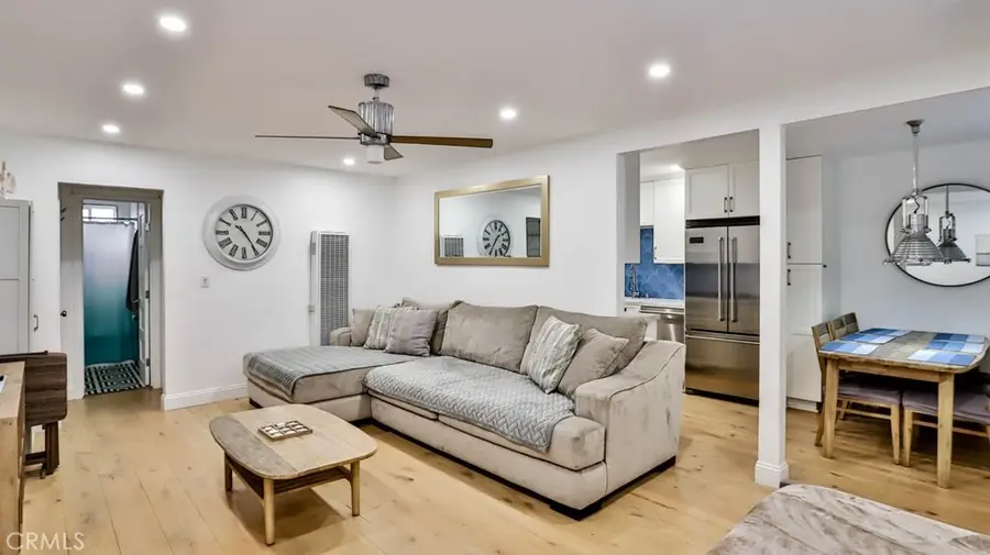218 16th Street #B, Huntington Beach, CA 92648 - #2