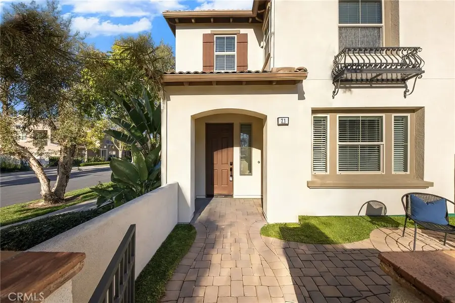 21 Quartet, Irvine, CA 92618 - #3