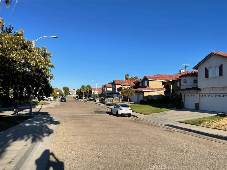 6608 Teasdale Street, Lancaster, CA 93536 - #2
