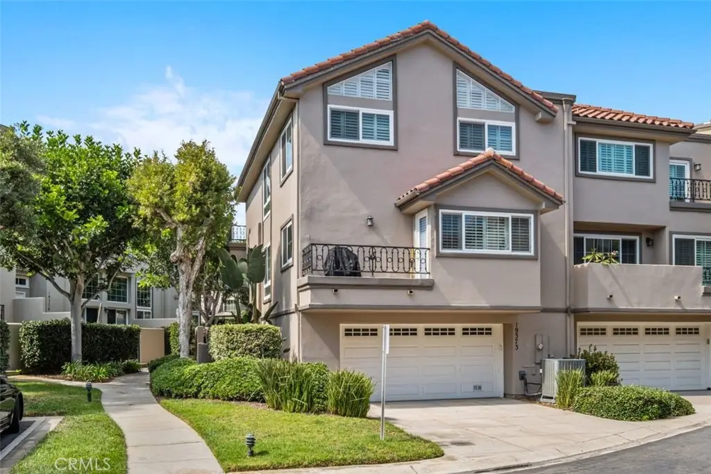 19373 Peachtree, Huntington Beach, CA 92648 - Image #1