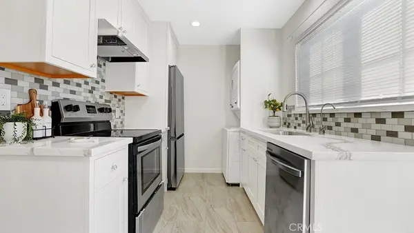 239 Streamwood, Irvine, CA 92620