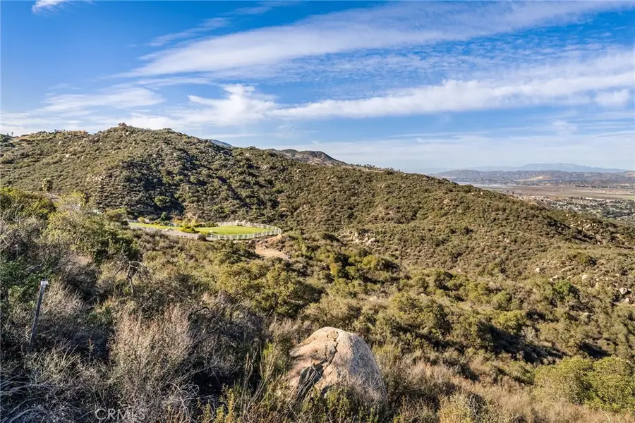 1 Via Baya, Murrieta, CA 92562 - #2