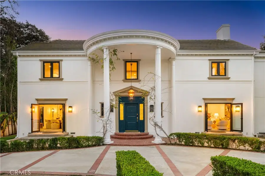 701 Trenton, Beverly Hills, CA 90210 - #2