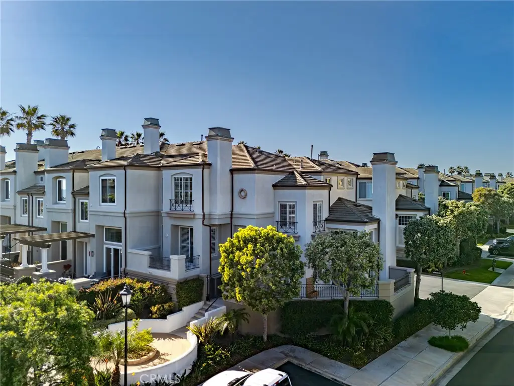 6242 Surfboard, Huntington Beach, CA 92648 - #1