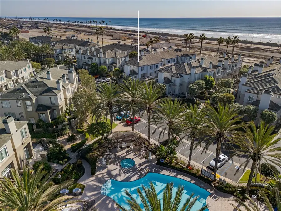 6242 Surfboard, Huntington Beach, CA 92648 - #3